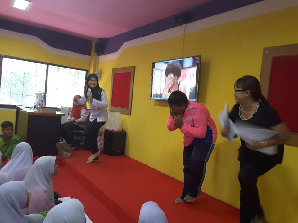โครงการกลไกท้องถิ่นจัดการตนเองด้านการพัฒนาคุณภาพชีวิต